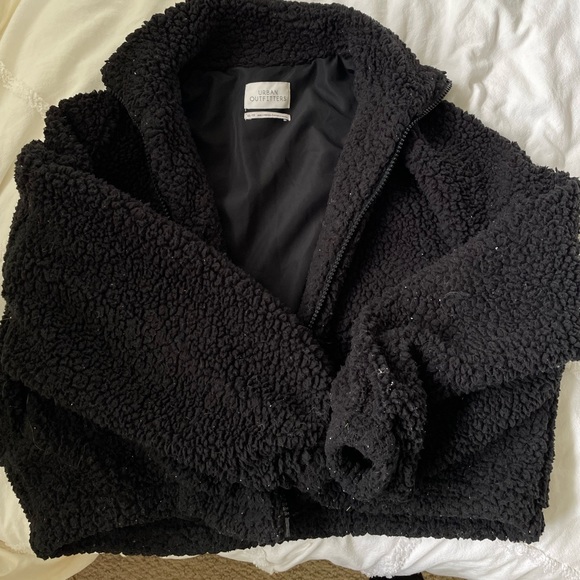 UO Willow Fuzzy Drawstring Teddy Jacket - Picture 2 of 2